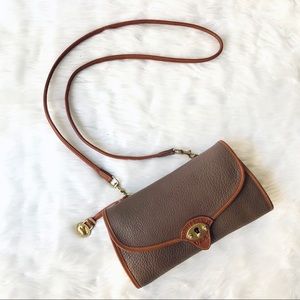 Dooney & Bourke | Vintage R77 Cavalry Pochette